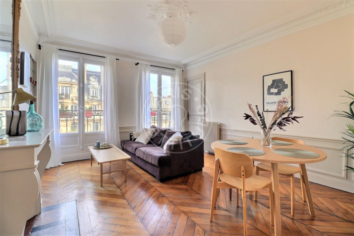 Voir la photo 1/5 du type apartment à Paris