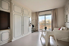 Studio à Neuilly-sur-Seine