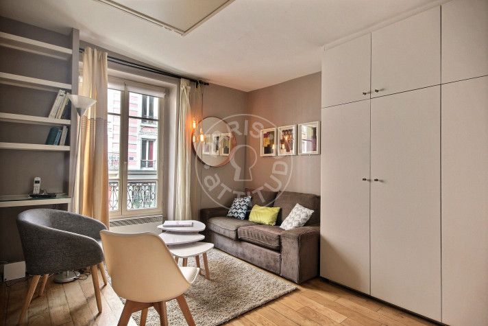 Voir la photo 1/5 du type studio à Paris