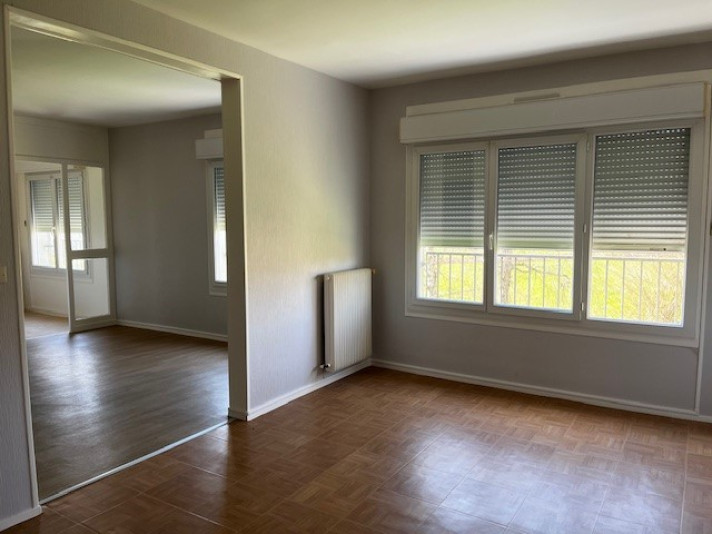 Appartement à Cluis