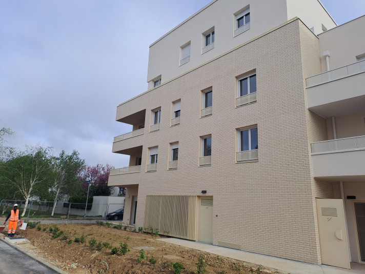 Voir la photo 1/2 du type apartment à Les Clayes-sous-Bois