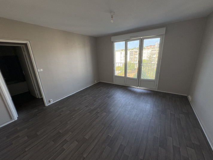 Voir la photo 1/5 du type apartment à Limoges