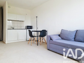 Studio à Grigny